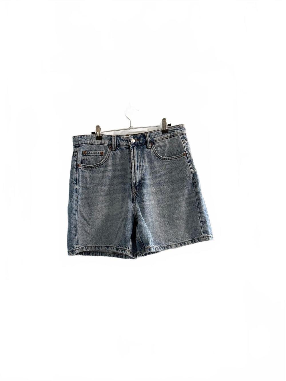 Zara Women’s High Rise Denim Shorts Size US 8 EU 40 Light Wash Mom Jean